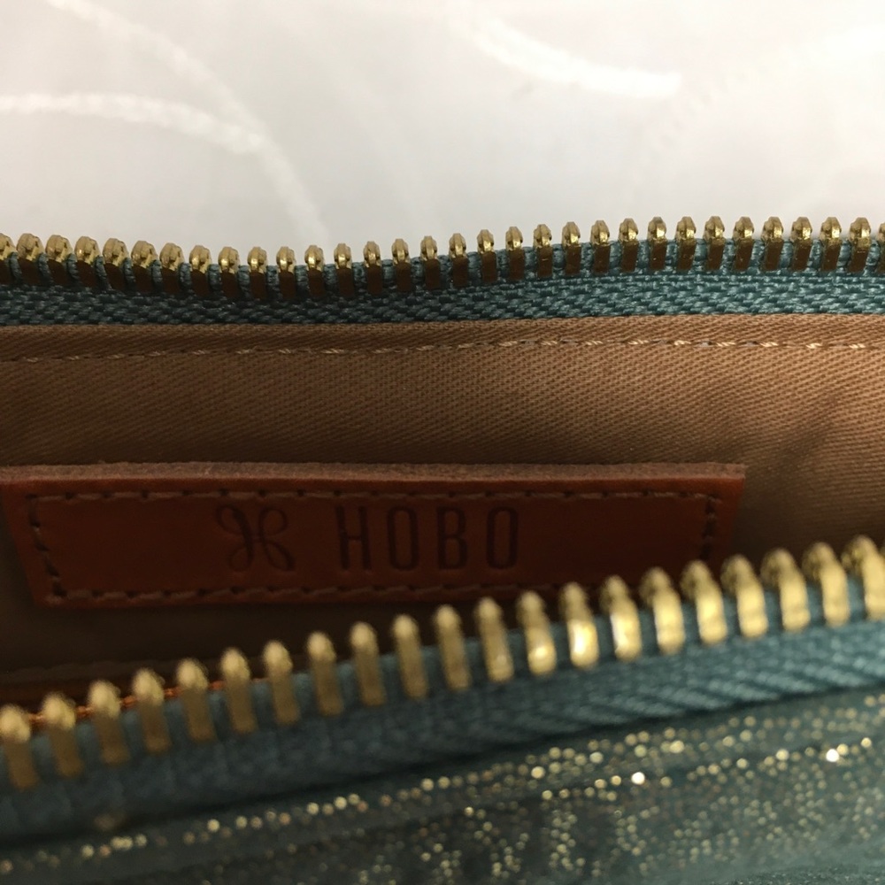 HOBO Green Metallic Wristlet Clutch with Gold Ring Handle - Picture 5 of 8